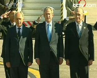 Bush&nbsp;said&nbsp;that&nbsp;he&nbsp;would&nbsp;return&nbsp;to&nbsp;the&nbsp;Mideast&nbsp;in&nbsp;May&nbsp;to&nbsp;continue&nbsp;pressing&nbsp;the&nbsp;Israelis&nbsp;and&nbsp;Palestinians&nbsp;into&nbsp;reaching&nbsp;a&nbsp;peace&nbsp;agreement&nbsp;and&nbsp;to&nbsp;help&nbsp;Israel&nbsp;celebrate&nbsp;its&nbsp;60th&nbsp;anniversary.(CCTV.com)