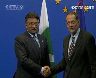 Musharraf&nbsp;also&nbsp;met&nbsp;with&nbsp;EU's&nbsp;top&nbsp;diplomat&nbsp;Javier&nbsp;Solana.(CCTV.com)