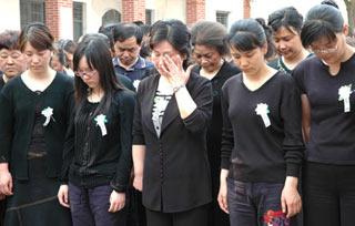 The national mourning period is more than an adoption of international practice, but also a display of humanity and respect for life in a more open civil society. 