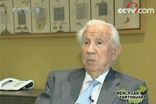 former president of the International Olympic Committee, Juan Antonio Samaranch also expressed sympathy and solidarity with the Chinese people.