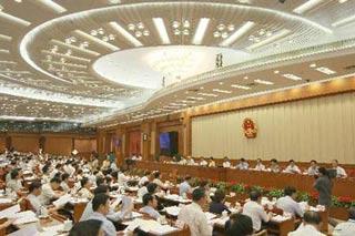The National People's Congress Standing Committee has approved a plan to adjust the central budget, allocating 70 billion yuan, or 10 billion US dollars to establish a reconstruction fund for its post-quake scheme.(Photo: xinhua)