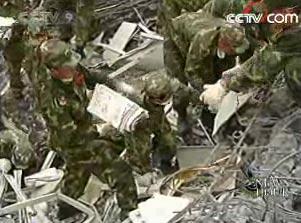 Almost two months after the earthquake devastated Beichuan in Sichuan, work has begun to salvage the county's historical archives from under the rubble. 