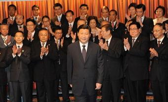 Chinese&nbsp;Vice&nbsp;President&nbsp;Xi&nbsp;Jinping&nbsp;(C)&nbsp;meets&nbsp;with&nbsp;principal&nbsp;administrative,&nbsp;legislative&nbsp;and&nbsp;judiciary&nbsp;officials&nbsp;of&nbsp;the&nbsp;Hong&nbsp;Kong&nbsp;Special&nbsp;Administrative&nbsp;Region&nbsp;(HKSAR)&nbsp;in&nbsp;Hong&nbsp;Kong,&nbsp;south&nbsp;China,&nbsp;July&nbsp;7,&nbsp;2008.&nbsp;(Xinhua/Huang&nbsp;Jingwen)