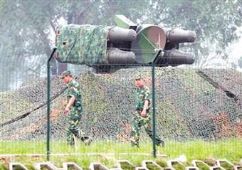 A&nbsp;security&nbsp;official&nbsp;with&nbsp;the&nbsp;Beijing&nbsp;Olympics&nbsp;says&nbsp;that&nbsp;troops&nbsp;from&nbsp;the&nbsp;People's&nbsp;Liberation&nbsp;Army&nbsp;are&nbsp;in&nbsp;position&nbsp;to&nbsp;ensure&nbsp;the&nbsp;safety&nbsp;of&nbsp;the&nbsp;Games.