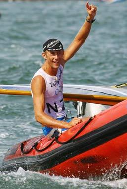 Tom&nbsp;Ashley&nbsp;celebrates&nbsp;his&nbsp;victory.&nbsp;(Photo&nbsp;credit:&nbsp;Clive&nbsp;Mason/Getty&nbsp;Images)