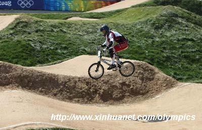 Maris Strombergs of Latvia competes during Cycling BMX men's final run at the Beijing Olympic Games in Beijing, China, Aug. 22, 2008. Maris Strombergs of Latvia won the gold with 36.190. (Xinhua)