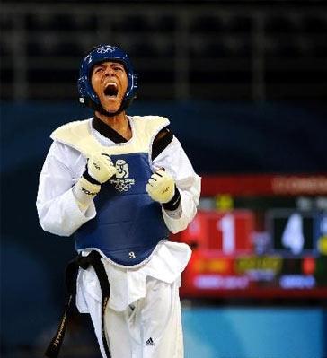 Rohullah&nbsp;Nikpai&nbsp;won&nbsp;Afghanistan's&nbsp;first-ever&nbsp;Olympic&nbsp;medal