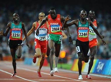 Wilfred&nbsp;Bungei（2246）of&nbsp;Kenya&nbsp;crosses&nbsp;the&nbsp;finish&nbsp;line&nbsp;during&nbsp;the&nbsp;men's&nbsp;800m&nbsp;final&nbsp;at&nbsp;the&nbsp;National&nbsp;Stadium,&nbsp;also&nbsp;known&nbsp;as&nbsp;the&nbsp;Bird's&nbsp;Nest,&nbsp;during&nbsp;Beijing&nbsp;2008&nbsp;Olympic&nbsp;Games&nbsp;in&nbsp;Beijing,&nbsp;China,&nbsp;Aug.&nbsp;23,&nbsp;2008.&nbsp;Wilfred&nbsp;Bungei&nbsp;won&nbsp;the&nbsp;title&nbsp;with&nbsp;1:44.65.&nbsp;(Xinhua&nbsp;Photo)