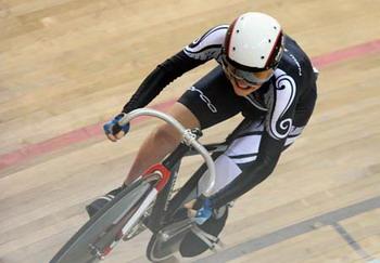 Paula&nbsp;Tesoriero&nbsp;of&nbsp;New&nbsp;Zealand&nbsp;competes&nbsp;in&nbsp;the&nbsp;Women's&nbsp;500m&nbsp;Time&nbsp;Trial(LC3-4/CP3)&nbsp;final&nbsp;of&nbsp;the&nbsp;Beijing&nbsp;2008&nbsp;Paralympic&nbsp;Games&nbsp;cycling&nbsp;track&nbsp;event&nbsp;on&nbsp;Sept.&nbsp;8,&nbsp;2008.&nbsp;Tesoriero&nbsp;broke&nbsp;the&nbsp;world&nbsp;record&nbsp;and&nbsp;claimed&nbsp;the&nbsp;title&nbsp;of&nbsp;the&nbsp;event&nbsp;with&nbsp;a&nbsp;time&nbsp;of&nbsp;43.281&nbsp;secs.(Xinhua&nbsp;Photo)