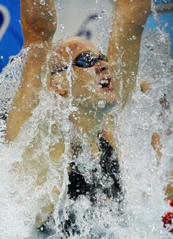 Four&nbsp;world&nbsp;records&nbsp;were&nbsp;broken&nbsp;in&nbsp;the&nbsp;National&nbsp;Aquatics&nbsp;Center&nbsp;on&nbsp;Wednesday.