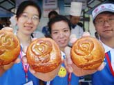 Mooncakes made by volunteers 