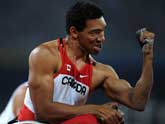 Canada&acute;s Dean Bergeron wins Men&acute;s 100m - T52 gold