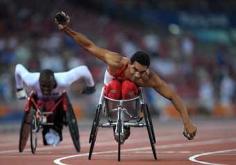 Dean&nbsp;Bergeron&nbsp;competes.&nbsp;(Photo&nbsp;credit:&nbsp;Xinhua)