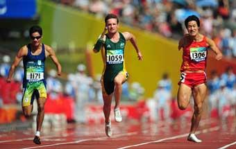 Australia's&nbsp;Heath&nbsp;Francis&nbsp;(C),&nbsp;with&nbsp;a&nbsp;time&nbsp;of&nbsp;11.05&nbsp;seconds,&nbsp;claimed&nbsp;the&nbsp;Men's&nbsp;100m&nbsp;T46&nbsp;gold&nbsp;medal&nbsp;at&nbsp;the&nbsp;National&nbsp;Stadium,also&nbsp;known&nbsp;as&nbsp;the&nbsp;Bird's&nbsp;Nest,during&nbsp;the&nbsp;Beijing&nbsp;2008&nbsp;Paralympic&nbsp;Games&nbsp;in&nbsp;Beijing&nbsp;on&nbsp;September&nbsp;15,&nbsp;2008.&nbsp;[Xinhua]