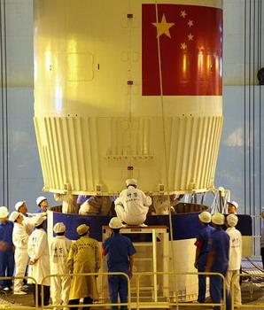 China's third manned space mission Shenzhou-7 finished its last rehearsal before blast-off.