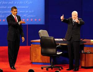 Democratic presidential candidate Sen. Barack Obama, D-Ill., answers a question during a presidential debate at Hofstra University in Hempstead, N.Y., Wednesday, Oct. 15, 2008.(Xinhua/AFP Photo)