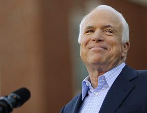 U.S. Republican presidential nominee Senator John McCain (R-AZ) speaks at a campaign rally in Newport News, Virginia Nov. 1, 2008.(Xinhua/Reuters Photo)
