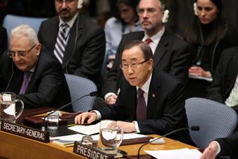 Secretary-General Ban Ki-moon (R, front) speaks after approval of the resolution calling for ceasefire between Israel and Hamas in Gaza during the United Nations Security Council meeting on Gaza crisis at the UN headquarters in New York, the United States, Jan. 8, 2009.(Xinhua/Hou Jun