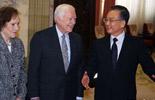 Premier Wen: Strong<br>Sino-US ties bring<br>benefits to both sides