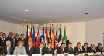 (From&nbsp;L&nbsp;to&nbsp;R)&nbsp;Palestinian&nbsp;President&nbsp;Mahmoud&nbsp;Abbas,&nbsp;German&nbsp;Chancellor&nbsp;Angela&nbsp;Merkel,&nbsp;Czech&nbsp;Prime&nbsp;Minister&nbsp;Mirek&nbsp;Topolanek,&nbsp;Turkish&nbsp;President&nbsp;Abdullah&nbsp;Gul,&nbsp;French&nbsp;President&nbsp;Nicolas&nbsp;Sarkozy,&nbsp;Egyptian&nbsp;President&nbsp;Hosni&nbsp;Mubarak,&nbsp;Jordanian&nbsp;King&nbsp;Abdullah&nbsp;II,&nbsp;Spanish&nbsp;Prime&nbsp;Minister&nbsp;Jose&nbsp;Luis&nbsp;Rodriguez&nbsp;Zapatero,&nbsp;British&nbsp;Prime&nbsp;Minister&nbsp;Gordon&nbsp;Brown,&nbsp;Italian&nbsp;Prime&nbsp;Minister&nbsp;Silvio&nbsp;Berlusconi&nbsp;and&nbsp;Arab&nbsp;League&nbsp;Secretary&nbsp;General&nbsp;Amr&nbsp;Moussa&nbsp;are&nbsp;seen&nbsp;at&nbsp;a&nbsp;press&nbsp;conference&nbsp;after&nbsp;an&nbsp;international&nbsp;summit&nbsp;on&nbsp;Gaza&nbsp;crisis&nbsp;on&nbsp;Gaza&nbsp;in&nbsp;the&nbsp;Egyptian&nbsp;Red&nbsp;Sea&nbsp;resort&nbsp;of&nbsp;Sharm&nbsp;el-Sheikh&nbsp;on&nbsp;Jan.&nbsp;18,&nbsp;2009.(Xinhua/Wang&nbsp;Wei)