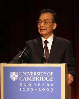 Chinese&nbsp;Premier&nbsp;Wen&nbsp;Jiabao&nbsp;delivers&nbsp;a&nbsp;speech&nbsp;at&nbsp;University&nbsp;of&nbsp;Cambridge&nbsp;in&nbsp;Cambridge&nbsp;of&nbsp;Britain&nbsp;Feb.&nbsp;2,&nbsp;2009.&nbsp;(Xinhua/Yao&nbsp;Dawei)&nbsp;