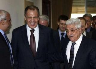 Palestinian&nbsp;President&nbsp;Mahmoud&nbsp;Abbas&nbsp;(R)&nbsp;walks&nbsp;with&nbsp;Russia's&nbsp;Foreign&nbsp;Minister&nbsp;Sergei&nbsp;Lavrov&nbsp;during&nbsp;their&nbsp;meeting&nbsp;in&nbsp;the&nbsp;West&nbsp;Bank&nbsp;city&nbsp;of&nbsp;Ramallah&nbsp;February&nbsp;16,&nbsp;2009.&nbsp;REUTERS/Omar&nbsp;Rashidi/PPO/Handout
