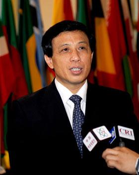 Chinese&nbsp;UN&nbsp;Ambassador&nbsp;Zhang&nbsp;Yesui&nbsp;addresses&nbsp;the&nbsp;media&nbsp;at&nbsp;the&nbsp;headquarters&nbsp;of&nbsp;UN&nbsp;in&nbsp;New&nbsp;York&nbsp;April&nbsp;11,&nbsp;2009.&nbsp;Zhang&nbsp;said&nbsp;here&nbsp;on&nbsp;Saturday&nbsp;that&nbsp;the&nbsp;response&nbsp;of&nbsp;the&nbsp;UN&nbsp;Security&nbsp;Council&nbsp;to&nbsp;the&nbsp;rocket&nbsp;launch&nbsp;by&nbsp;DPRK&nbsp;"should&nbsp;be&nbsp;conducive&nbsp;to&nbsp;the&nbsp;peace&nbsp;and&nbsp;stability&nbsp;in&nbsp;the&nbsp;Korean&nbsp;Peninsula&nbsp;and&nbsp;the&nbsp;Northeast&nbsp;Asia,&nbsp;and&nbsp;to&nbsp;promoting&nbsp;the&nbsp;process&nbsp;of&nbsp;the&nbsp;Six-Party&nbsp;Talks."&nbsp;(Xinhua/Shen&nbsp;Hong)