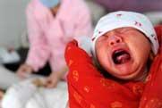 New lives born in quake-devastated areas on Mother&acute;s Day 