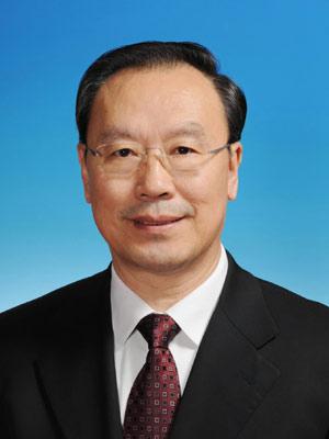 Du Qinglin is elected vice-chairman of the 11th National Committee of the Chinese People's Political Consultative Conference (CPPCC) at the fourth plenary meeting of the First Session of the 11th CPPCC National Committee in Beijing, capital of China, March 13, 2008. (Xinhua Photo)