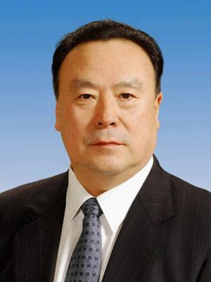 Bai Lichen (Hui) is elected vice-chairman of the 11th National Committee of the Chinese People's Political Consultative Conference (CPPCC) at the fourth plenary meeting of the First Session of the 11th CPPCC National Committee in Beijing, capital of China, March 13, 2008. (Xinhua Photo)