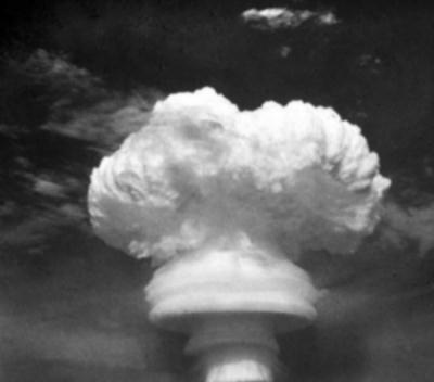 China exploded an atomic bomb at 15:00 on October 16, 1964, thereby successfully carrying out its first nuclear test.