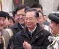 Wen in quake zone to celebrate New Year