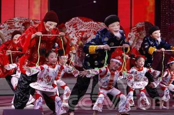 2008&nbsp;CCTV&nbsp;Spring&nbsp;Festival&nbsp;--A&nbsp;Chinese&nbsp;Family&nbsp;Photograph&nbsp;(CCTV.com)