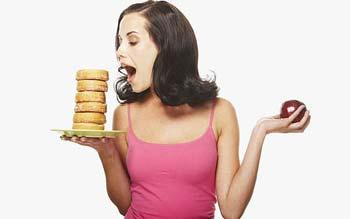 A new study found that low-carb dieters perform worse on memory-based tasks than other dieters who simply cut calories (not carbs).