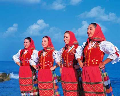 The&nbsp;Maltese&nbsp;people&nbsp;are&nbsp;a&nbsp;Southern&nbsp;European&nbsp;nation&nbsp;and&nbsp;ethnic&nbsp;group&nbsp;native&nbsp;to&nbsp;Malta.
